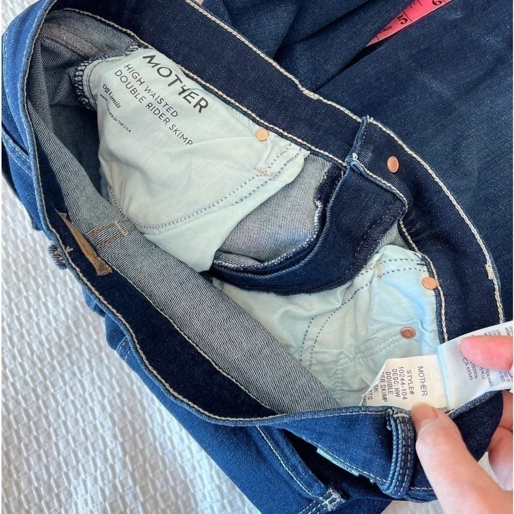 MOTHER HIGH WAISTED DOUBLE RIDER SKIMP JEANS OFF LIMITS